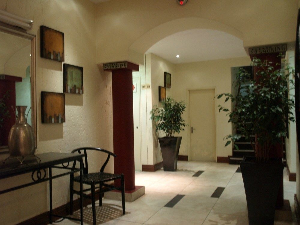 Premiere Classe Apartment Hotel Johannesburg Exterior photo