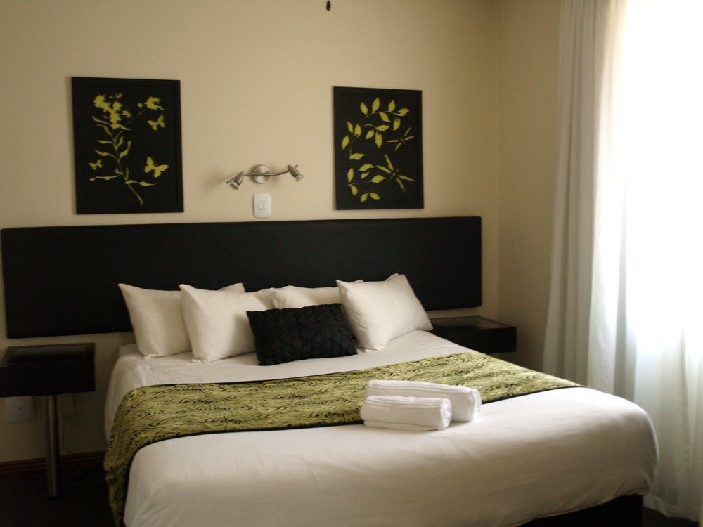 Premiere Classe Apartment Hotel Johannesburg Exterior photo