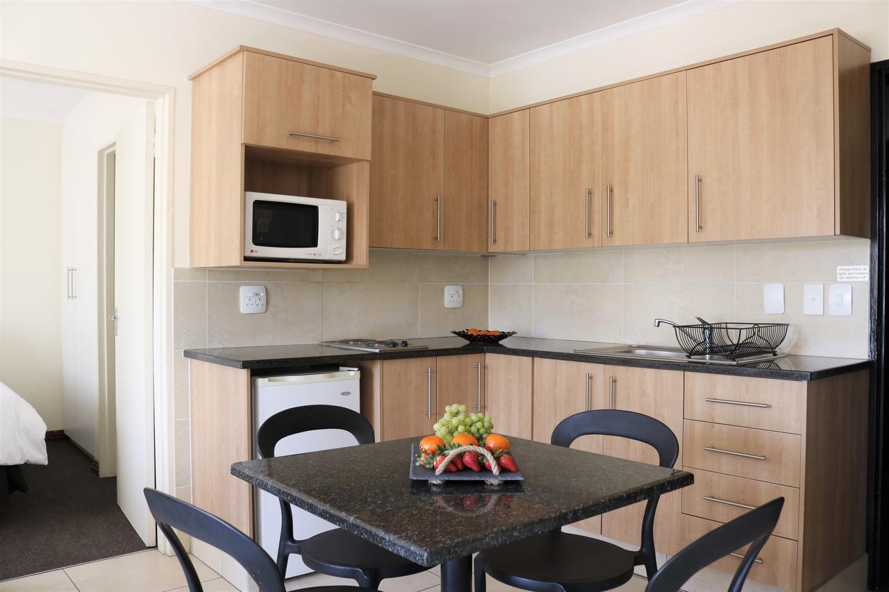 Premiere Classe Apartment Hotel Johannesburg Exterior photo